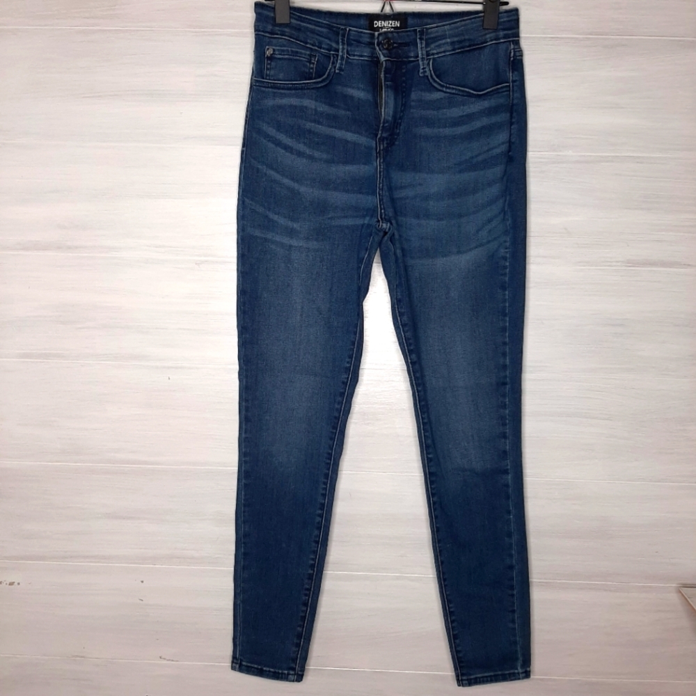 Denizen From Levi, ultra high rise super skinny, size 10- W30 petite, blue